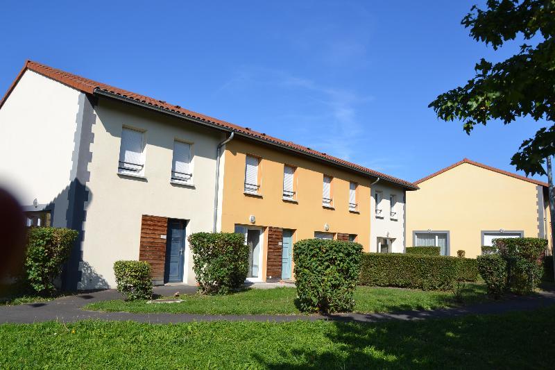 Garden & City Clermont-Ferrand - Gerzat Exterior photo
